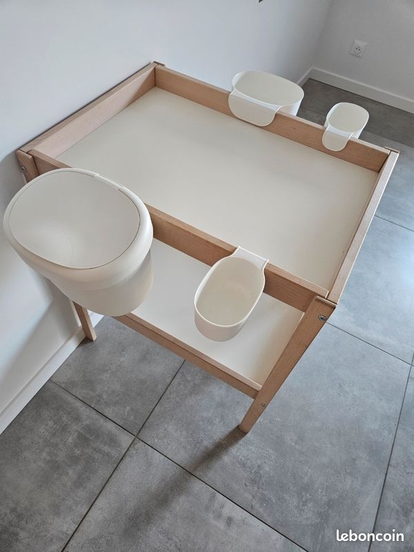 Table à langer IKEA SNIGLAR en bois de hêtre